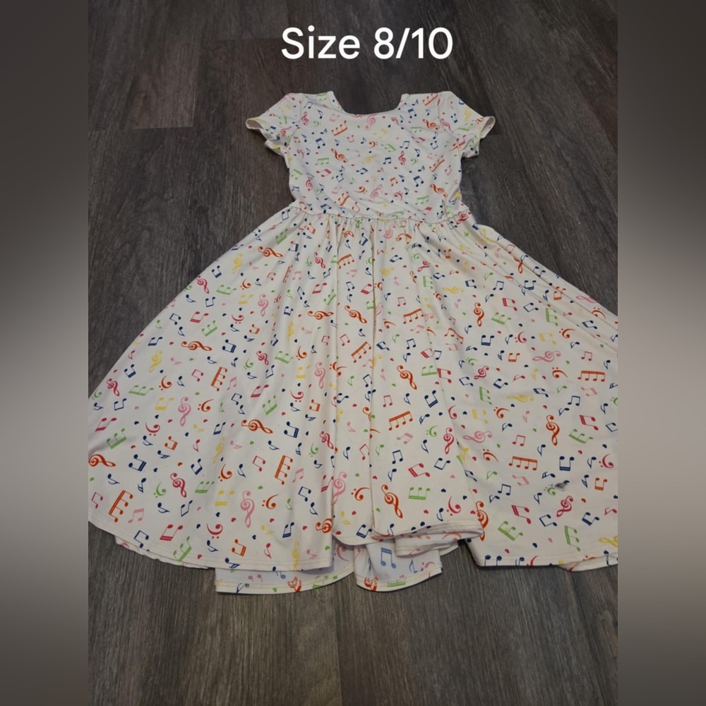 DotDotSmile silky fabric Cap Sleeve Dress
